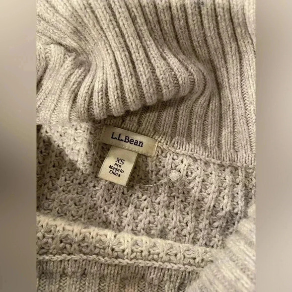 L.L. Bean Merino Wool Blend Blue Striped Cowl Neck Waffle Knit Pullover Size XS - Picture 9 of 10